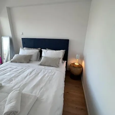 Center 2bed Luxury Flat *