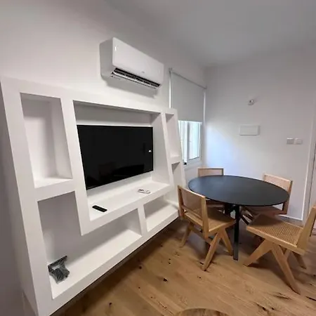 City Center 2bed Luxury Flat * לרנקה